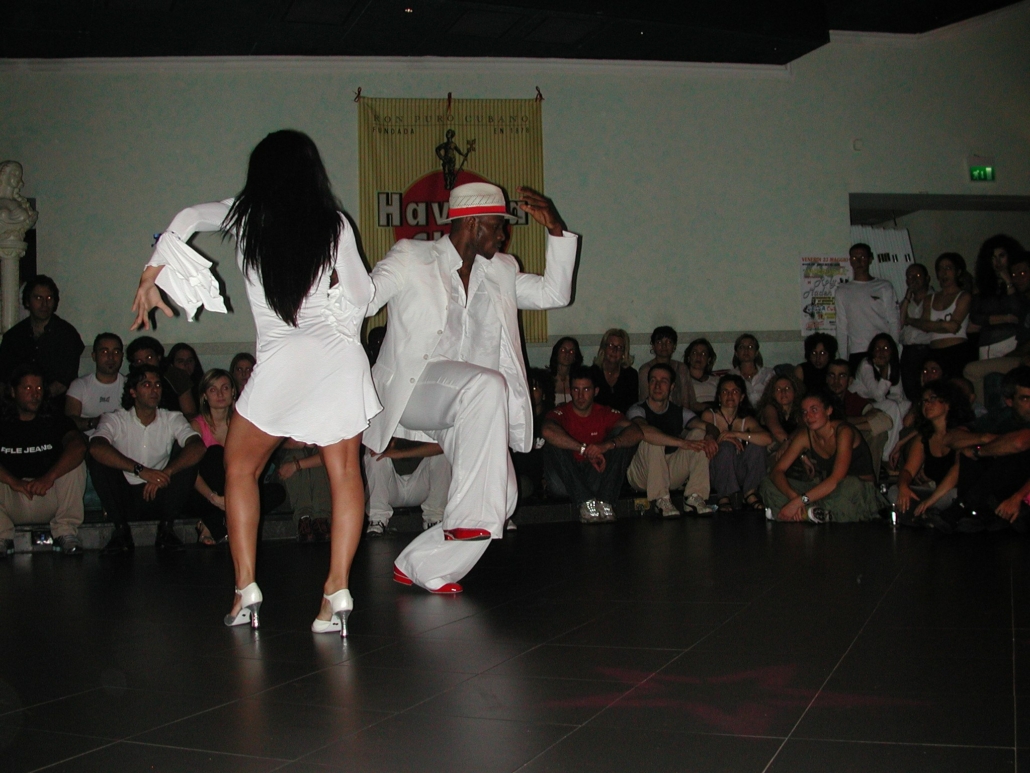 56308654_2340721439544933_2272499833770082304_n